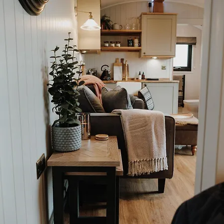 Brackenslack Shepherds Huts * Maulds Meaburn