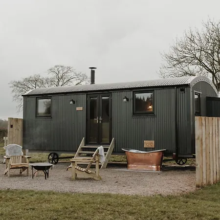 Kamp alanı Brackenslack Shepherds Huts *