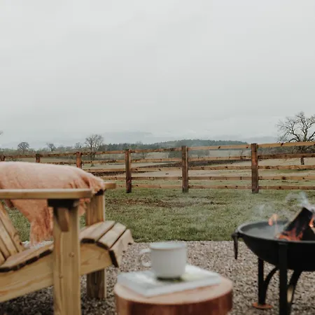 Brackenslack Shepherds Huts Campsite